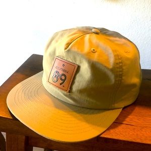California Truckee 89 hat
